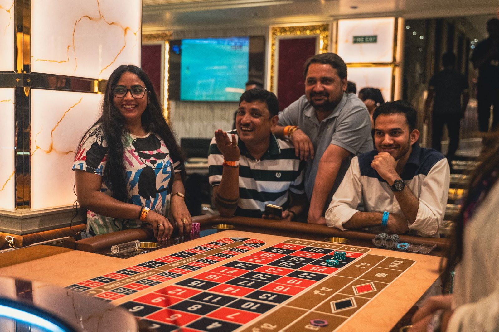 King Johnnie Review: Managing Grand Jackpot Wire Payouts